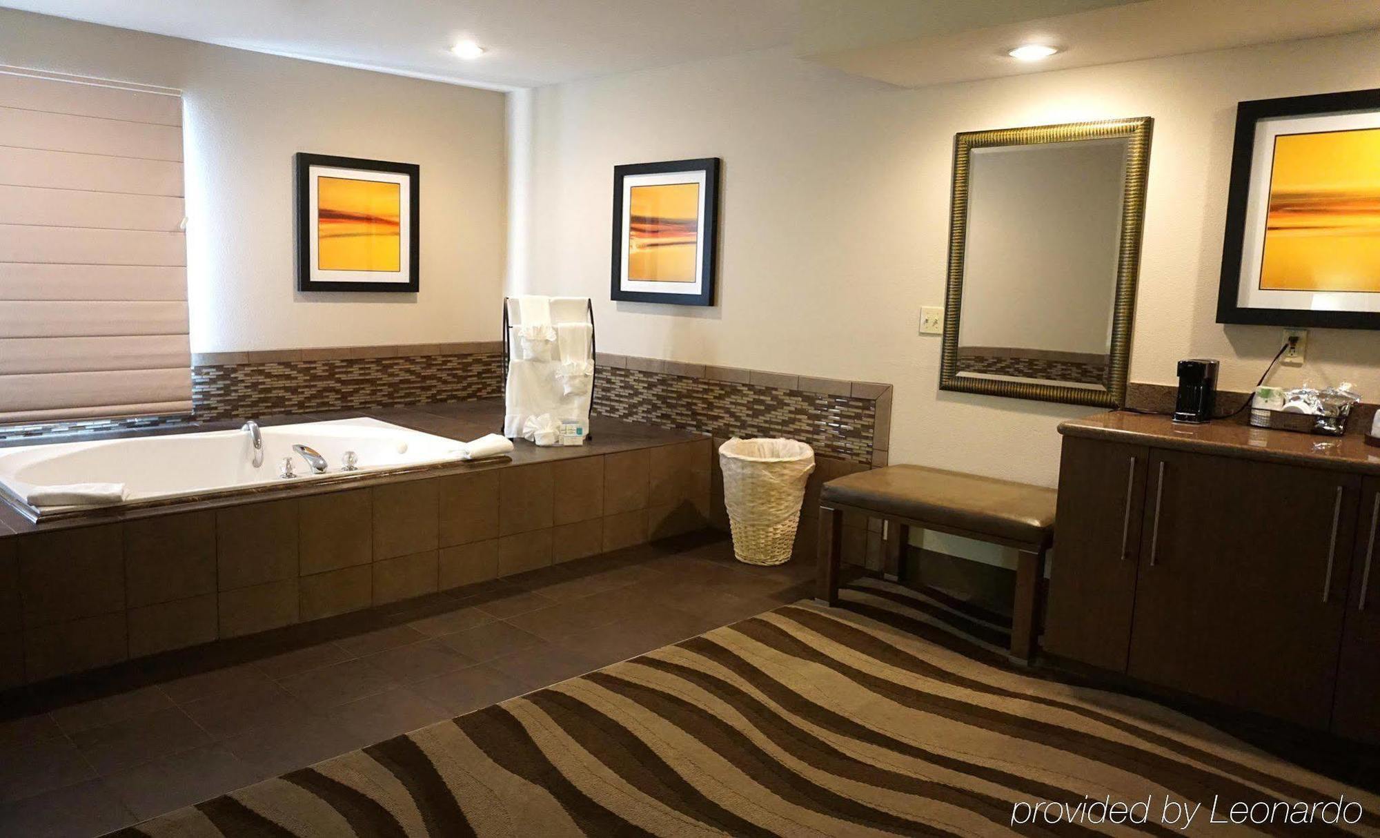 Hampton Inn Oakland-Hayward Εξωτερικό φωτογραφία